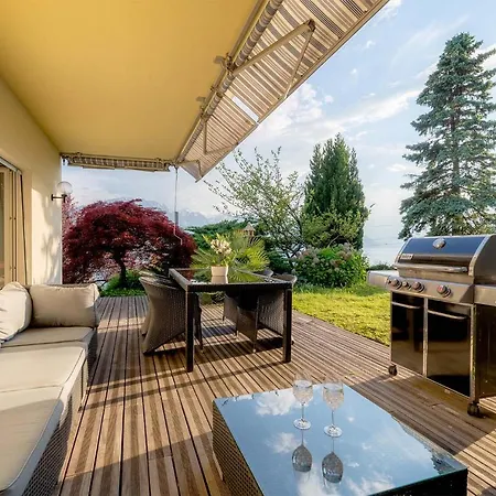 Cheerful 1 Bedroom For 2 People - Stunning View 게스트하우스 몽트뢰